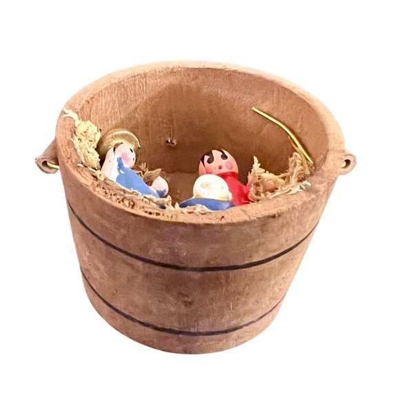 Vintage Wooden Miniature Nativity Set Jesus, Joseph, Mary - Picture 3 of 3